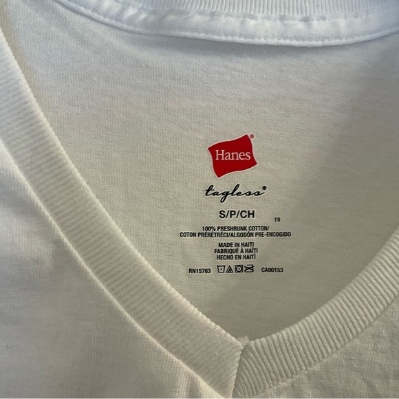 NWOT Hanes Stars & Stripes T-Shirt - Women’s Size Small - Picture 5 of 6